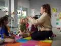 Ile opiekunek w przedszkolu? Poznaj normy prawne i praktyczne wytyczne